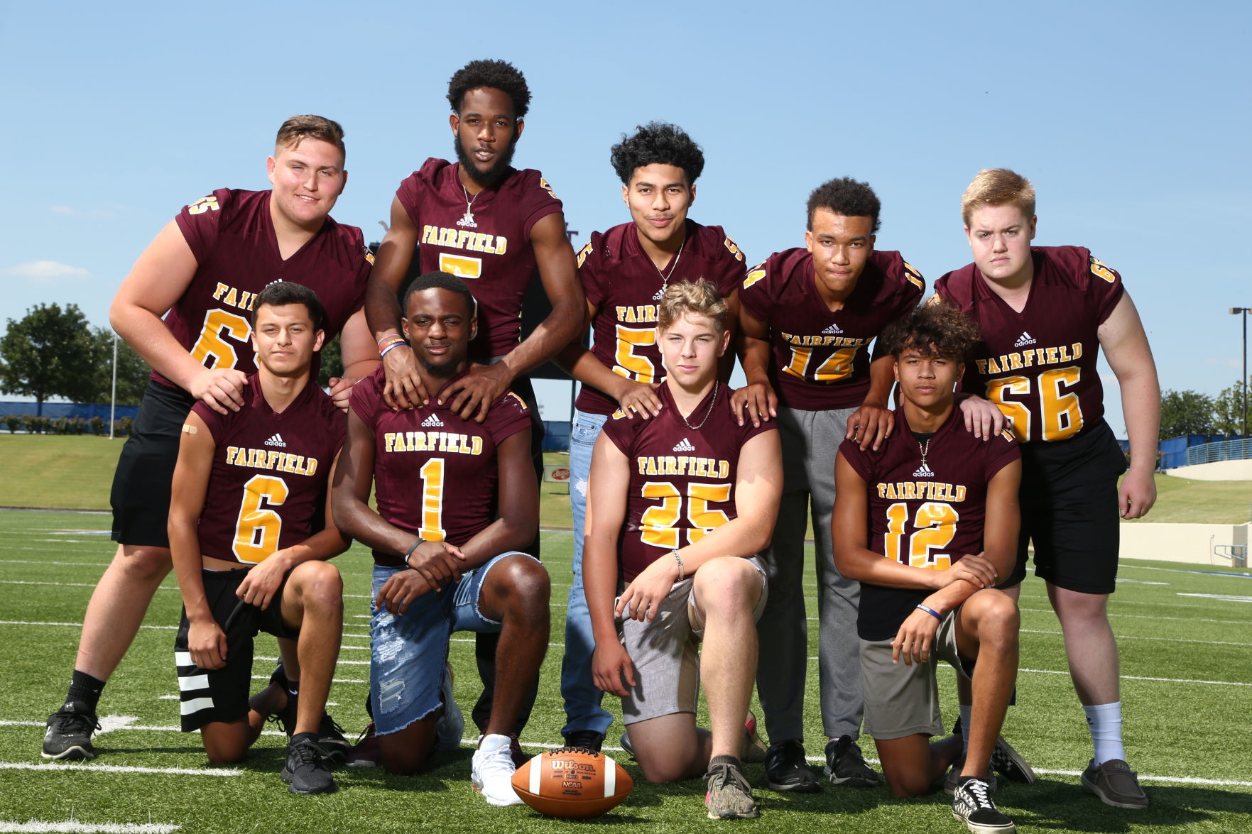 Fairfield (6-4) vs. Wills Point (6-4), 7:30 p.m. Friday at Athens